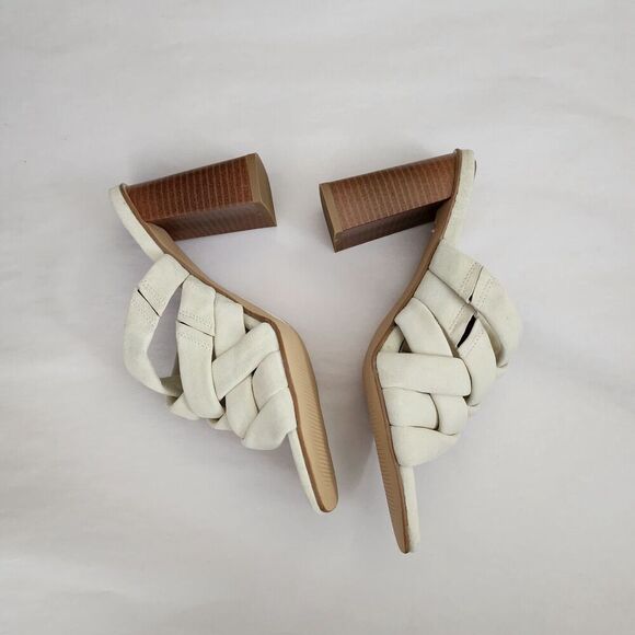 Journee Collection 9.5 Suede Leather Off White Block Heel Mule Sandals - Picture 4 of 11